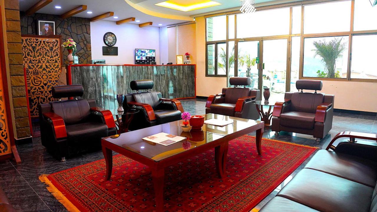 Grand Taj Hotel Murree Exterior photo